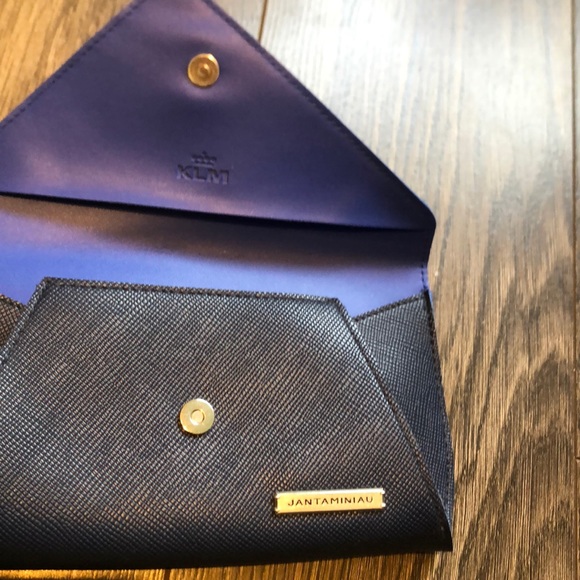 KLM blue clutch - Picture 3 of 7